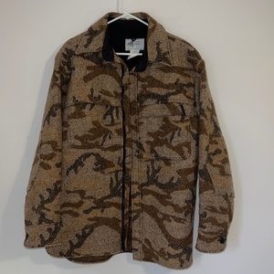 Sleeping Indian Designs XL